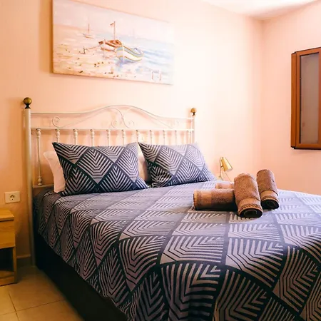 Virginia Apartament Playa de las Americas (Tenerife)