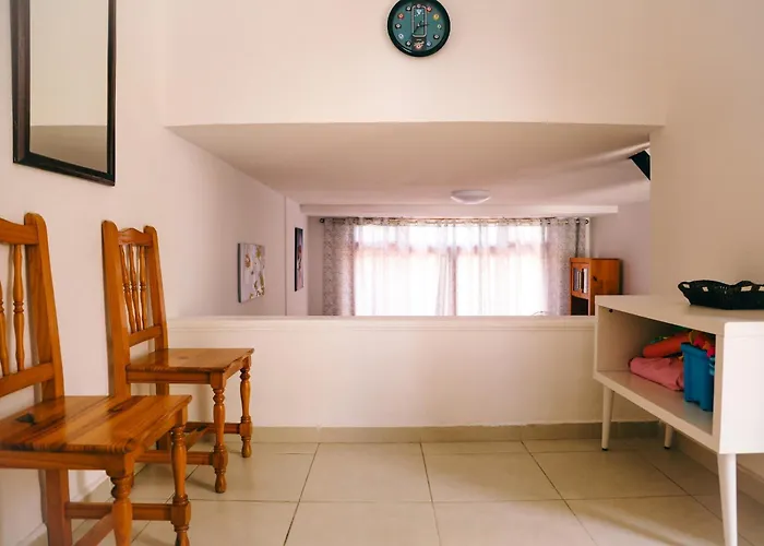 Virginia * Playa de las Americas (Tenerife)